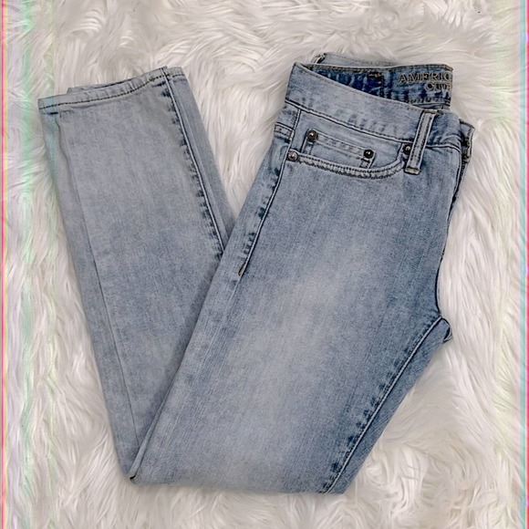American Eagle Outfitters Denim - American Eagle Outfitters skinny crop capri pants light wash denim size 26